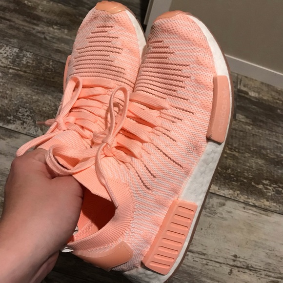 CORAL ADIDAS PRIMEKNIT NMD! - Picture 5 of 6